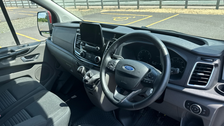 Ford Transit Custom 280 L1 Diesel Fwd 2.0 EcoBlue 130ps Low Roof Limited Van